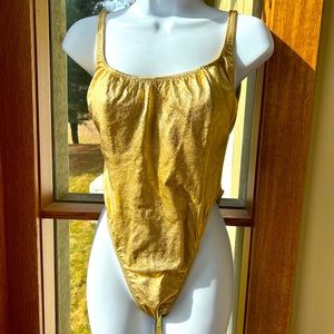 Knockout Vintage Never Worn Samantha Lee Gold Suede Leather Bathing Suit 💛⭐️🌟